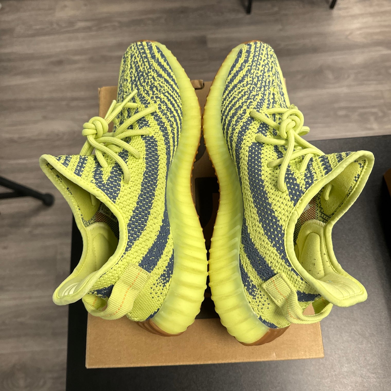 Yeezy 350 Boost V2 Semi Frozen(USED)