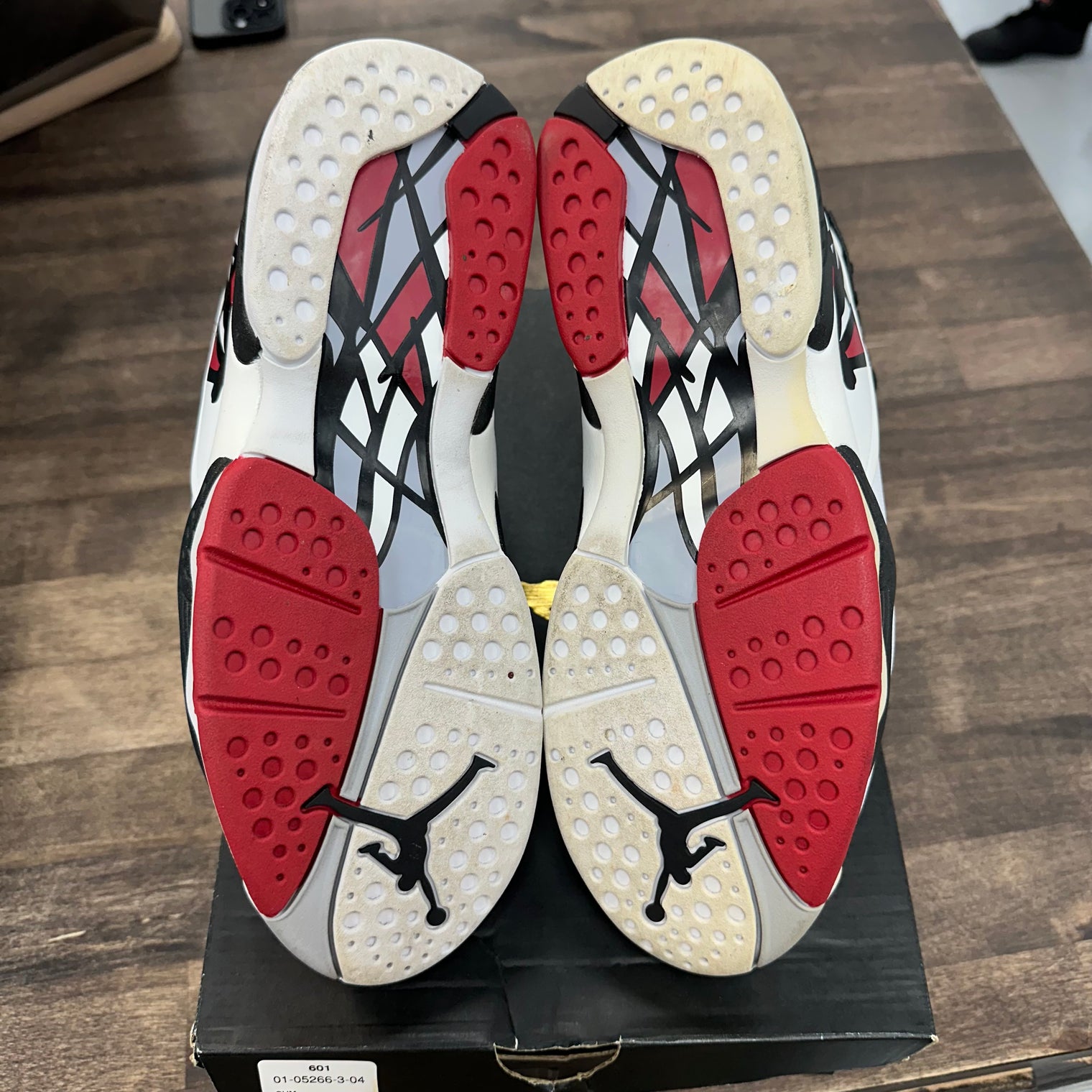 Alternate Jordan 8 Retro (Used, Replacement Box)