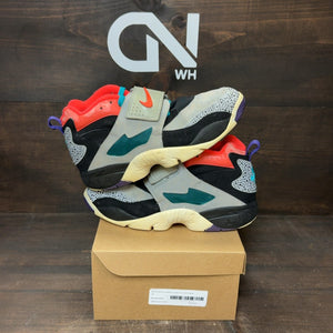 Nike Air Diamond Turf 'Wolf Grey Crimson' Size 10 (Pre-Owned) - Image 1