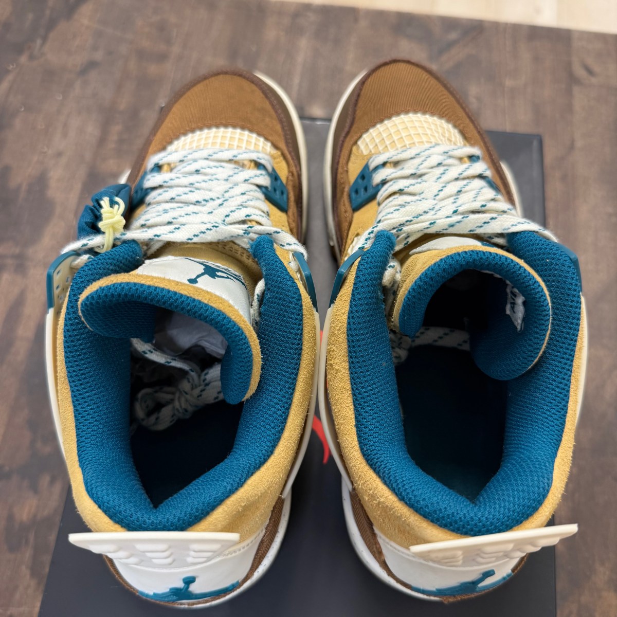 Jordan 4 Retro Cacao Wow (GS) - Image 4