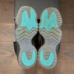 Jordan 11 Retro Gamma Blue (2025) (GS) - Image 9