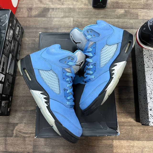 Jordan 5 Retro UNC University Blue - Image 1