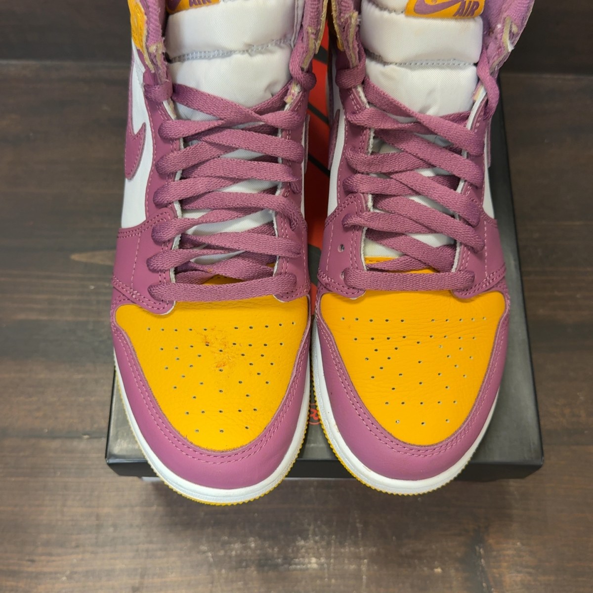 Jordan 1 Retro High OG Brotherhood (GS) - Image 3