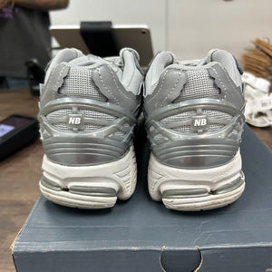 New Balance Silver Metallic New Balance 1906D Protection Pack (USED) Size 11 (Pre-Owned) - Image 4