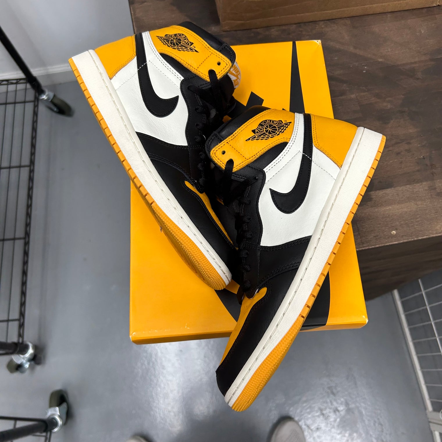 Yellow Toe Jordan 1 High (USED)