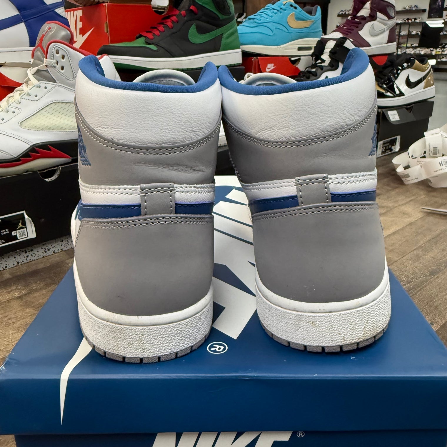 True Blue Jordan 1 High OG (USED)