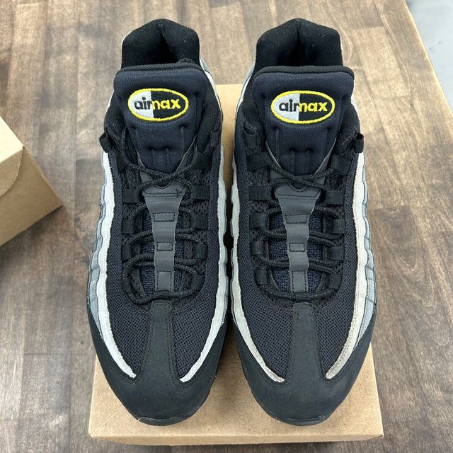 Batman Air Max 95 (USED, No Insoles, No Box)