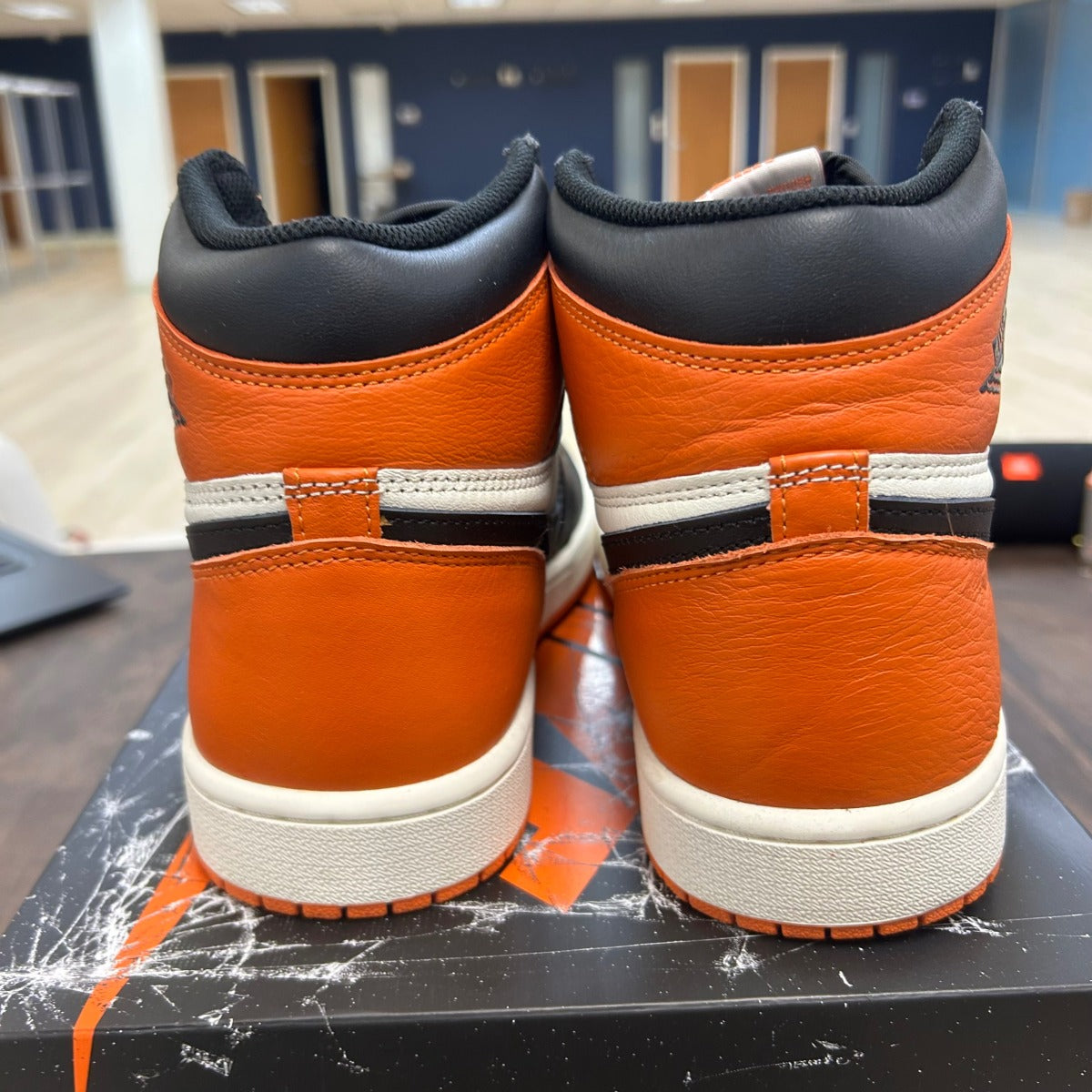 Jordan 1 Retro High OG Shattered Backboard (2025) - Image 4