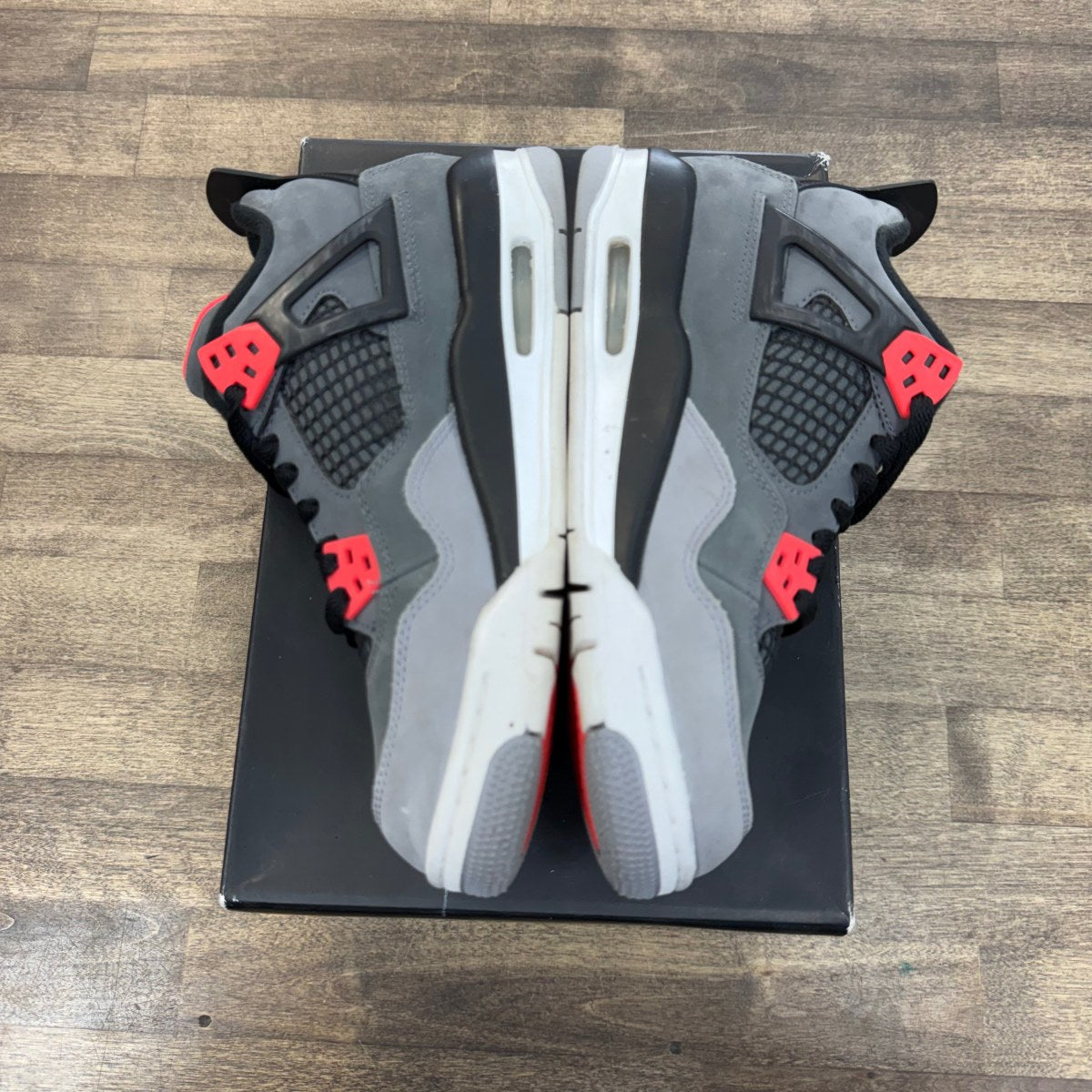Jordan 4 Retro Infrared (GS) - Image 2
