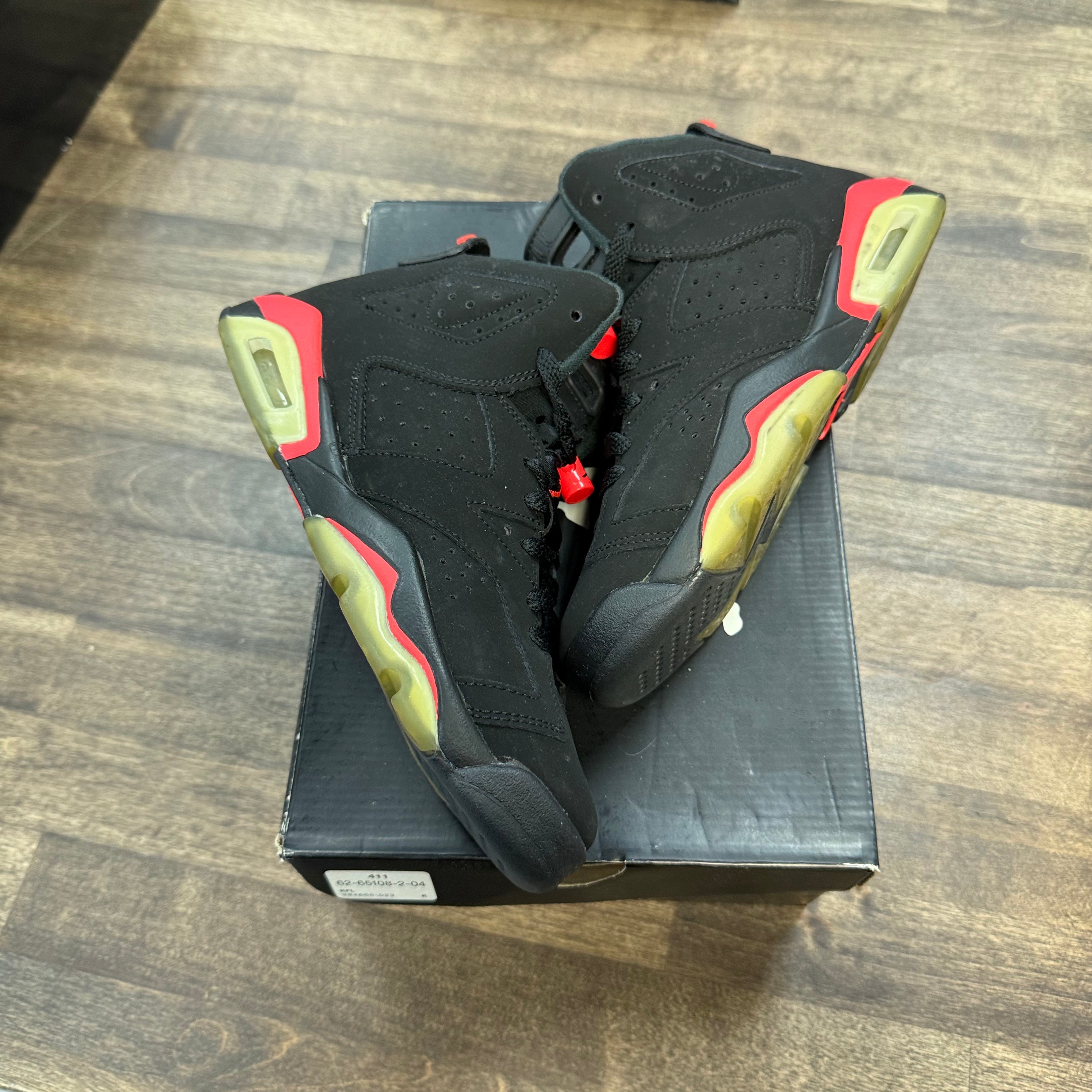 Jordan Black Infrared Jordan 6 Retro (GS) (2014) (USED) Size 4.5Y (Pre-Owned) - Image 1