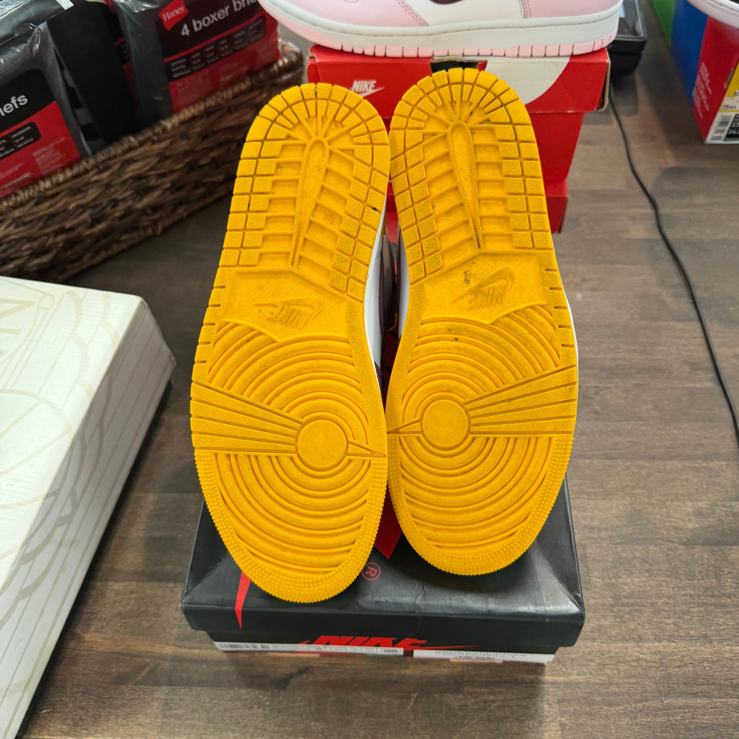 Brotherhood Jordan 1 High OG (USED)