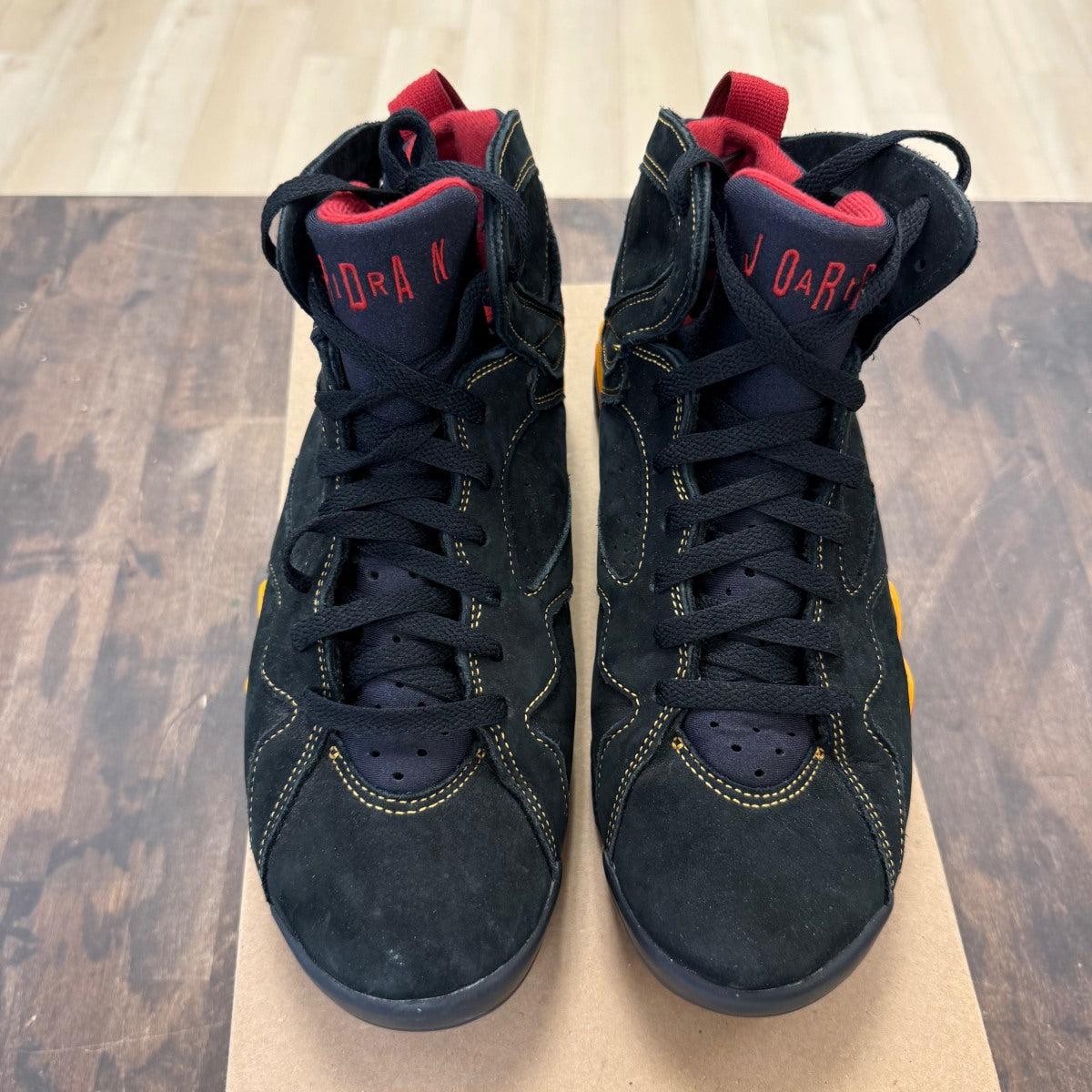 Jordan 7 Retro Citrus (2022) Size 9 (Pre-Owned) - Image 2