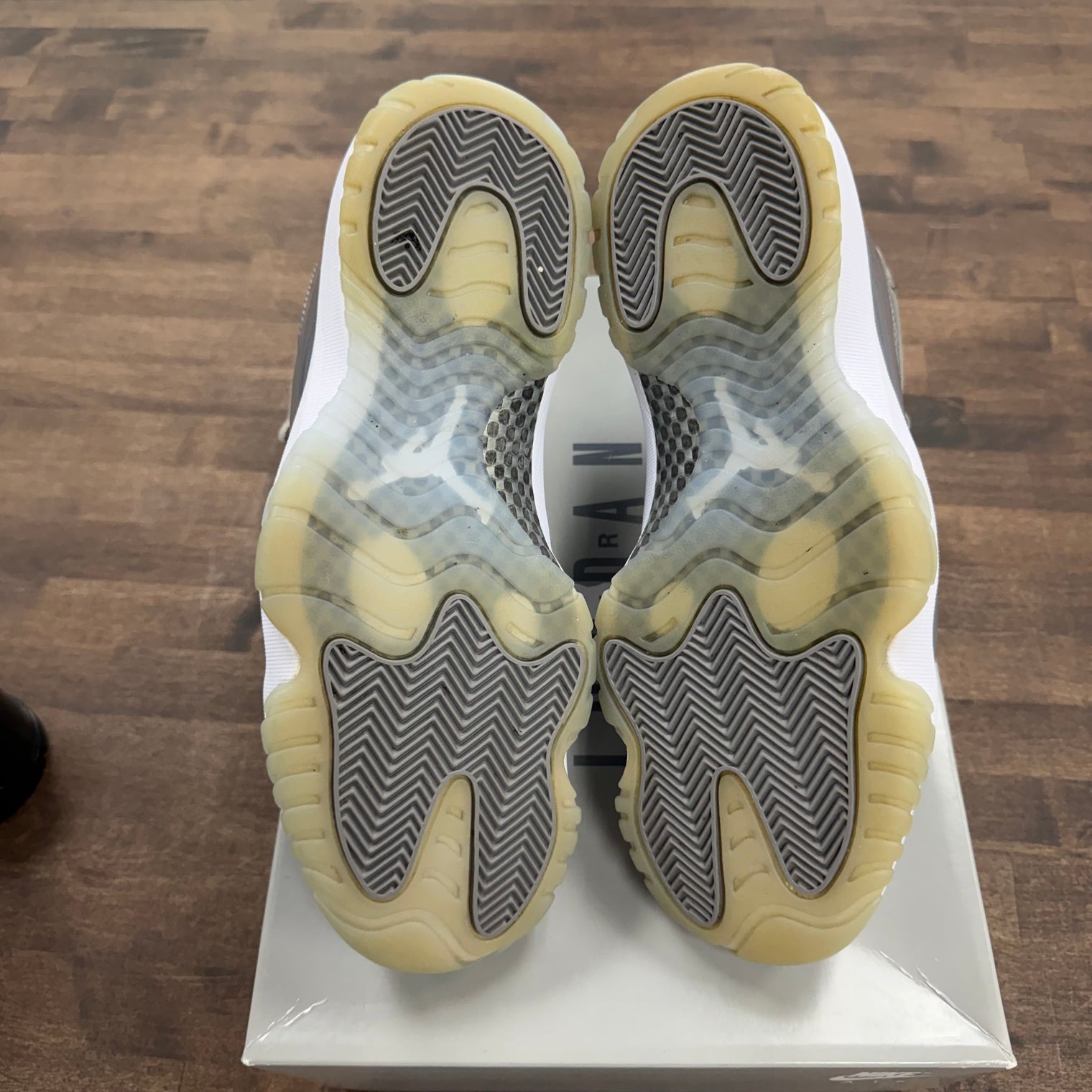 Cool Grey Jordan 11 (2021) (USED)