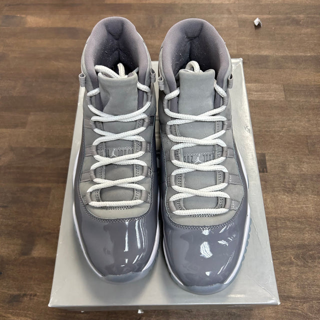 Cool Grey Jordan 11 Retro (USED)
