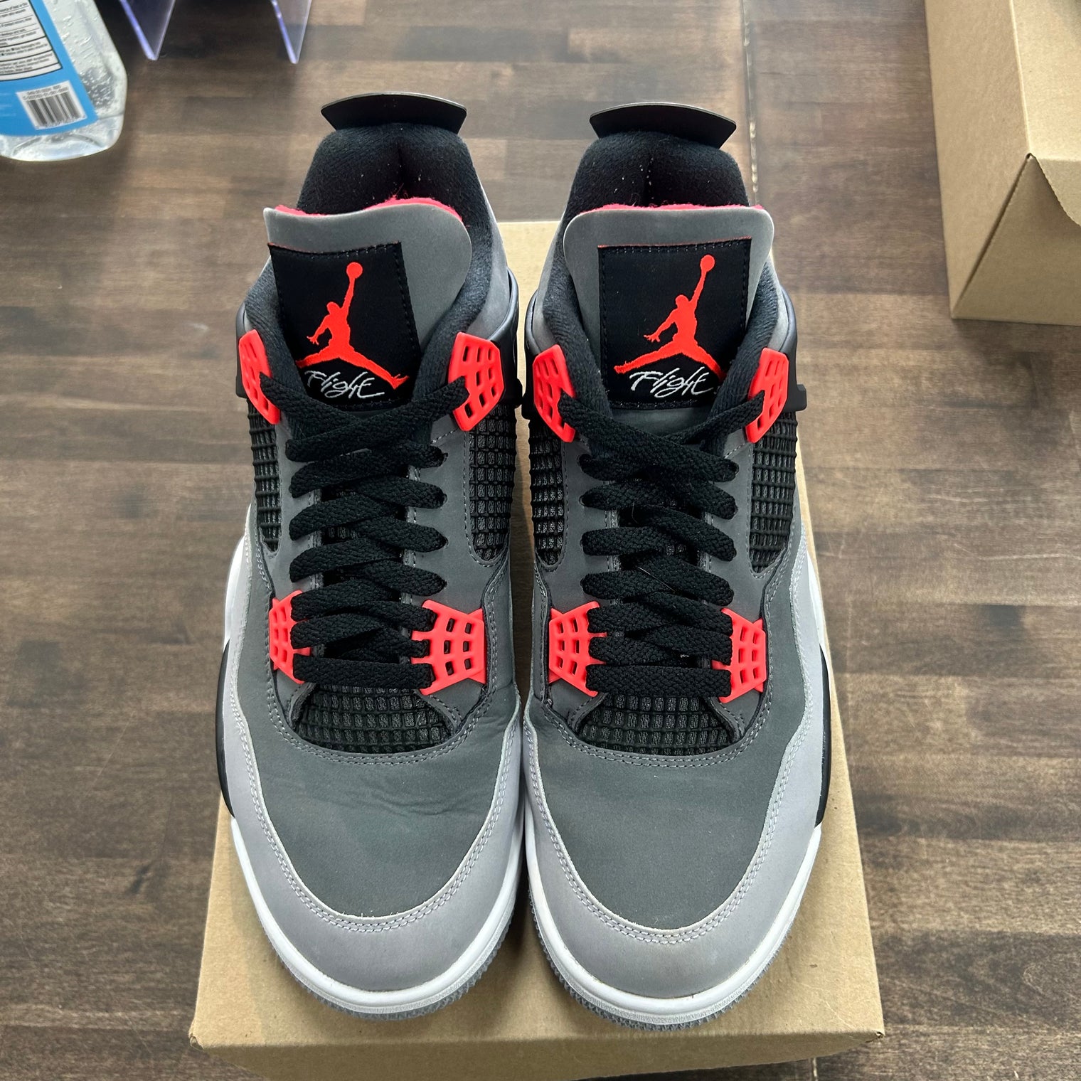 Infrared Jordan 4 Retro (USED, No Box)