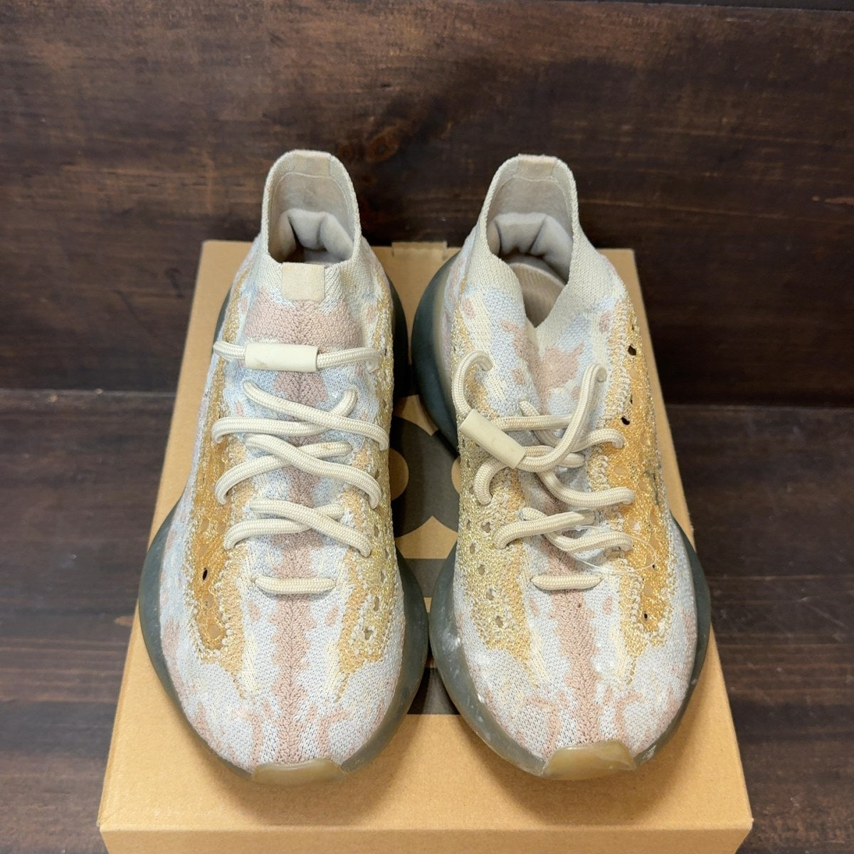adidas Yeezy Boost 380 Pepper Size 4 (Pre-Owned) - tag