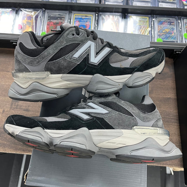 Black Castlerock Grey New Balance 9060 (USED)