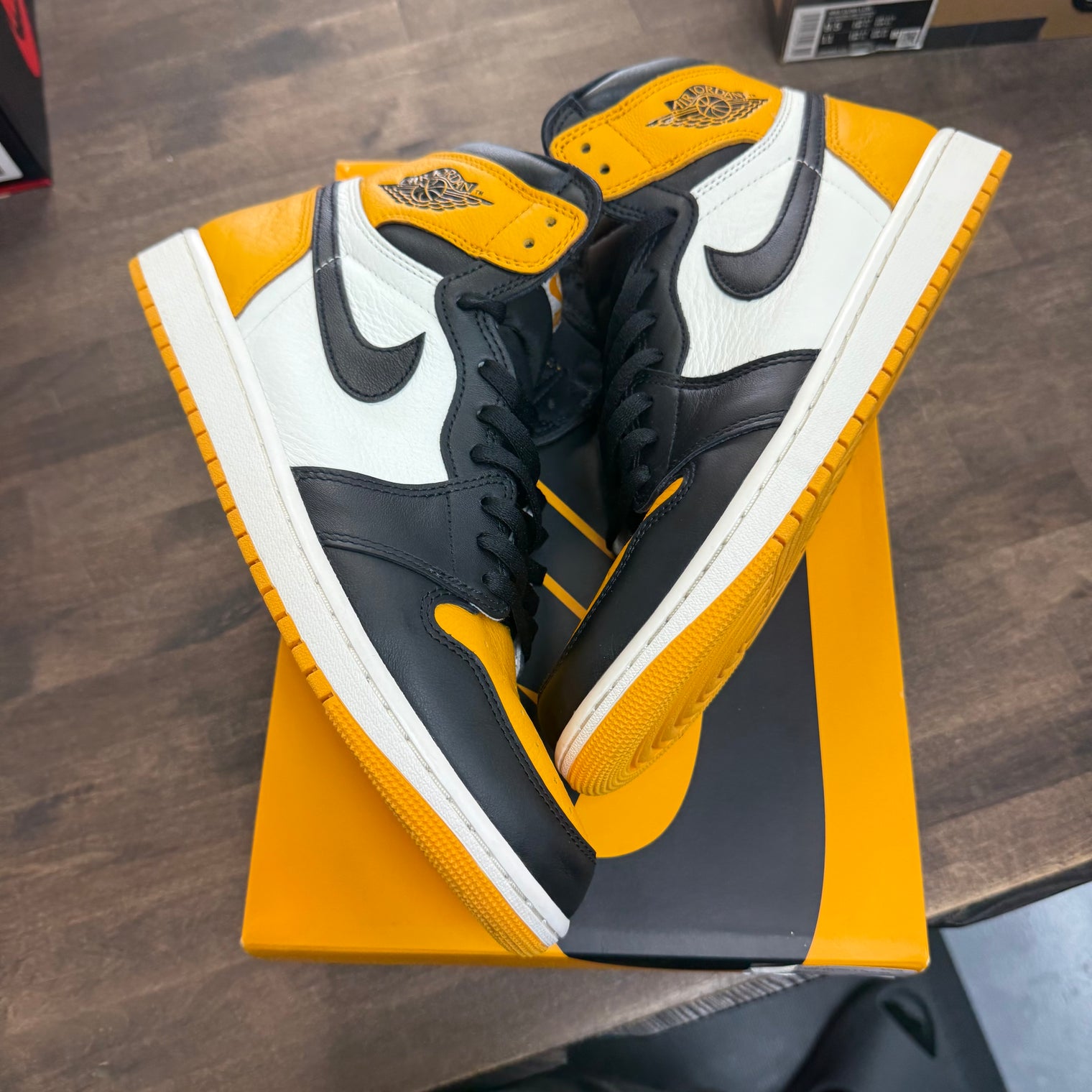 Taxi Yellow Toe Jordan 1 High (USED)