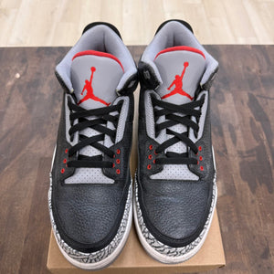 Jordan 3 Retro Black Cement (2018) Size 13 (Pre-Owned) - Image 2