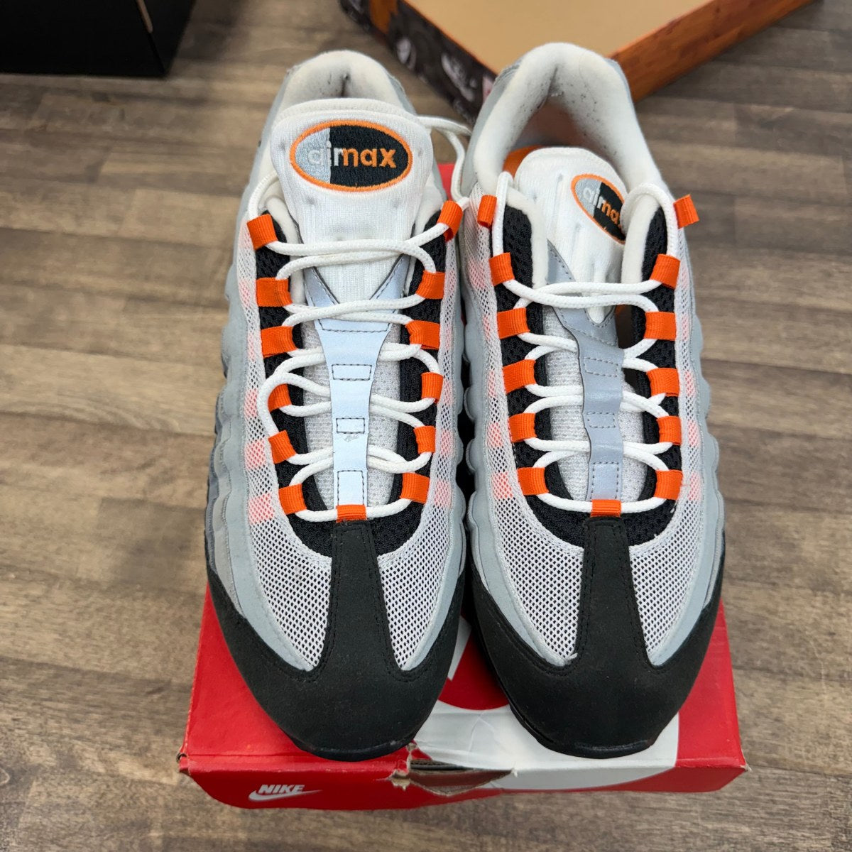 Nike Air Max 95 OG Big Bubble Bright Mandarin 2.0 (2025) - Image 2