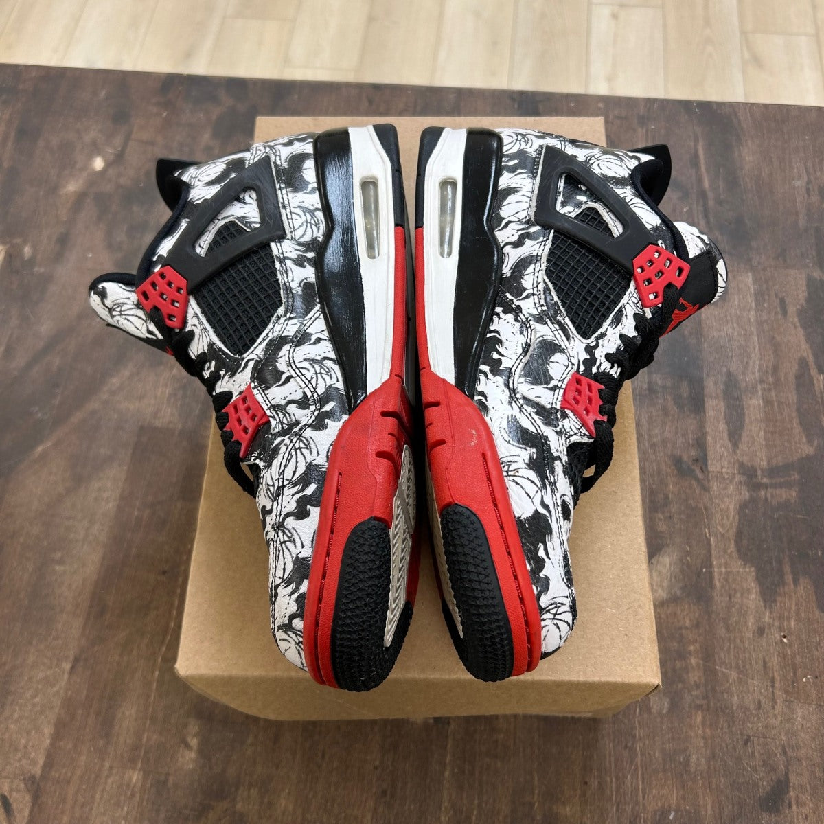 Jordan 4 Retro Tattoo (2018) Size 10 (Pre-Owned) - Image 3