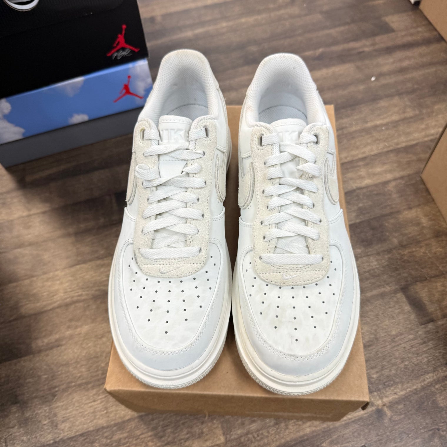 Summit White Light Bone Nike Air Force 1 Luxe (USED, No Box)