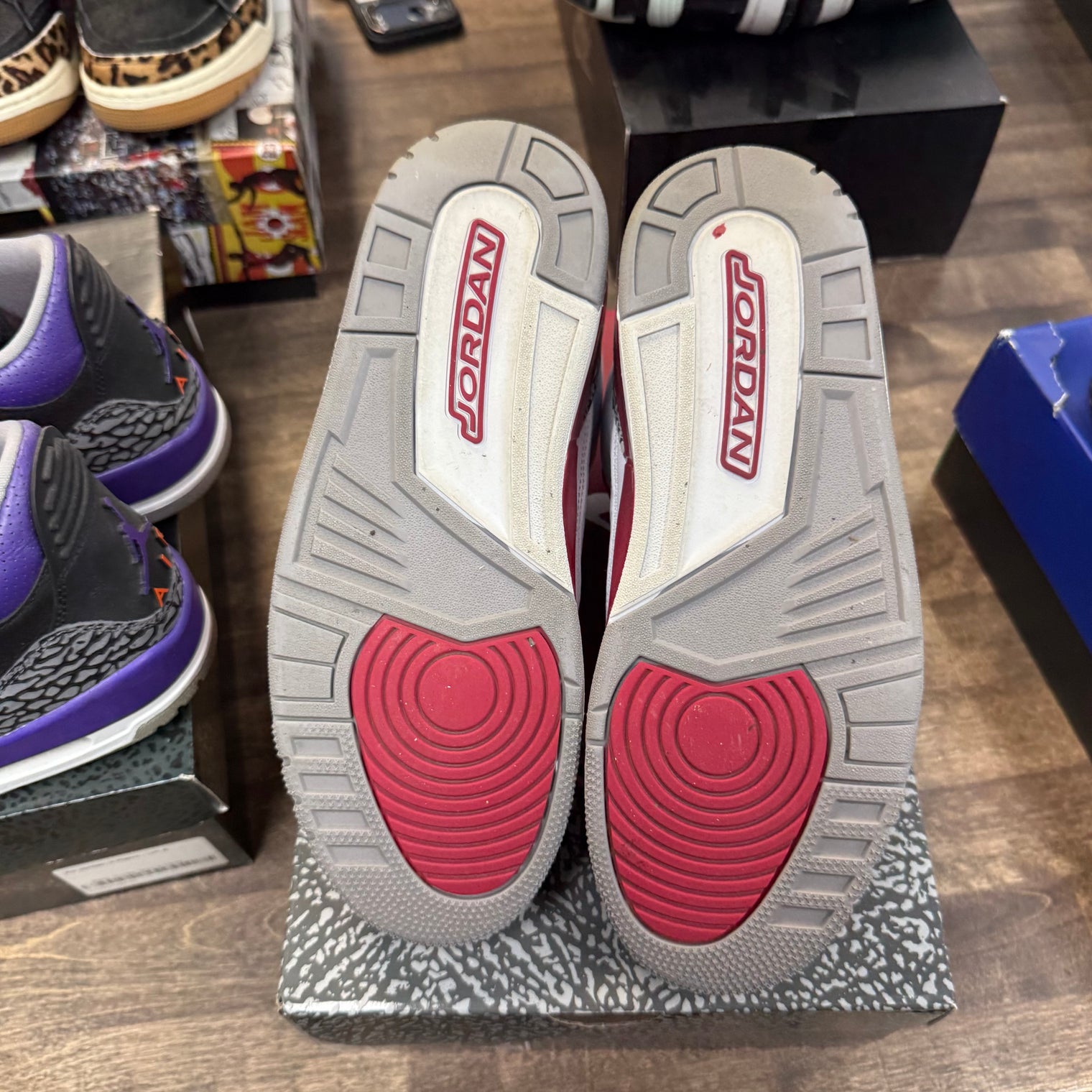 Cardinal Red Jordan 3 Retro (USED)