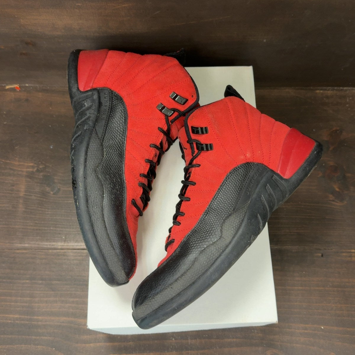 Jordan 12 Retro Reverse Flu Game Size 10 (Pre-Owned) - back