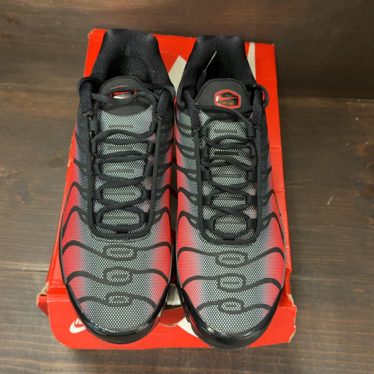 Nike Air Max Plus Bred Reflective Size 9 (Pre-Owned) - tag
