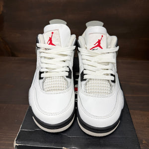 Jordan 4 Retro White Cement (2025) (GS) Size 4.5Y (Pre-Owned) - Image 3