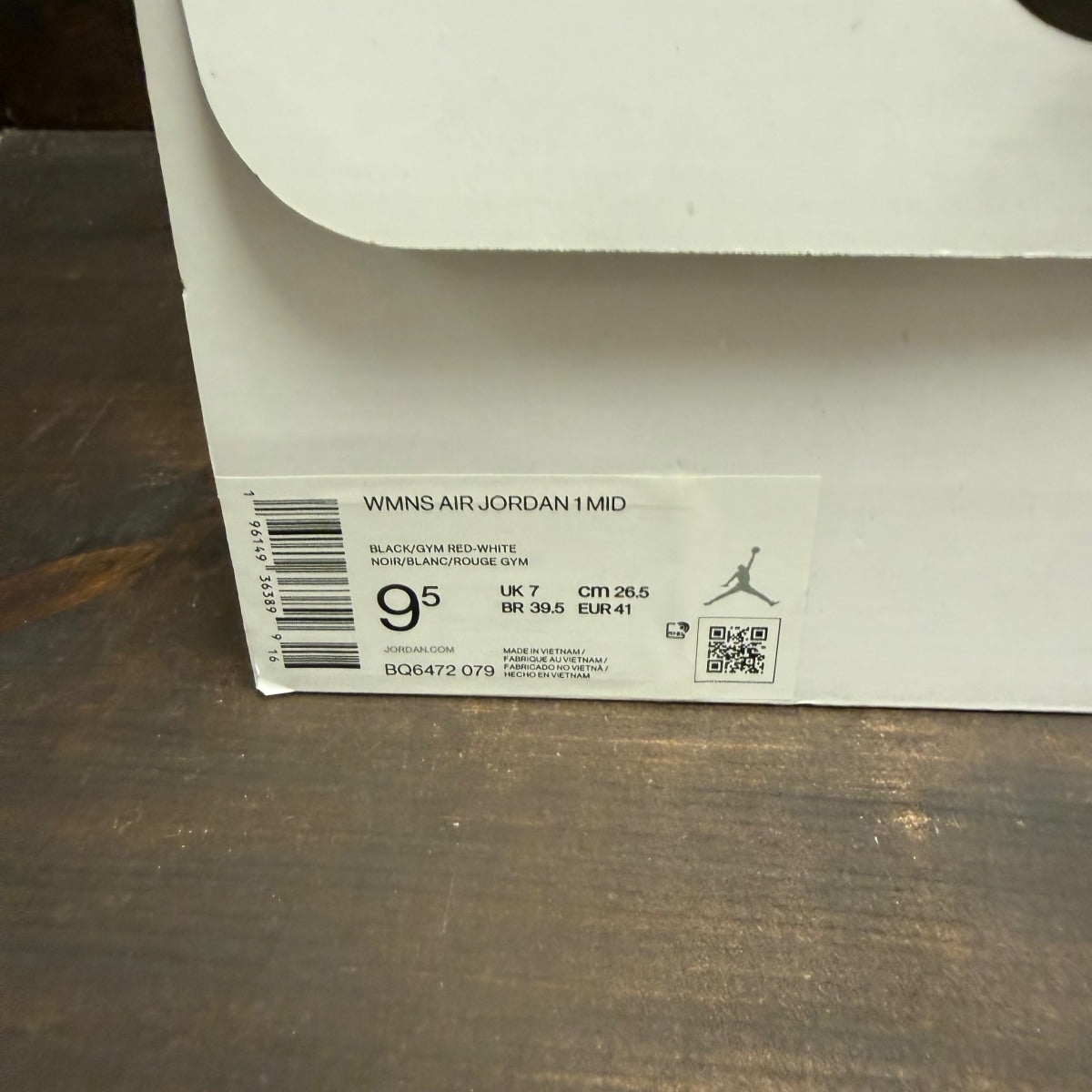 Jordan 1 Mid Alternate Bred Toe (Women's) - Image 7