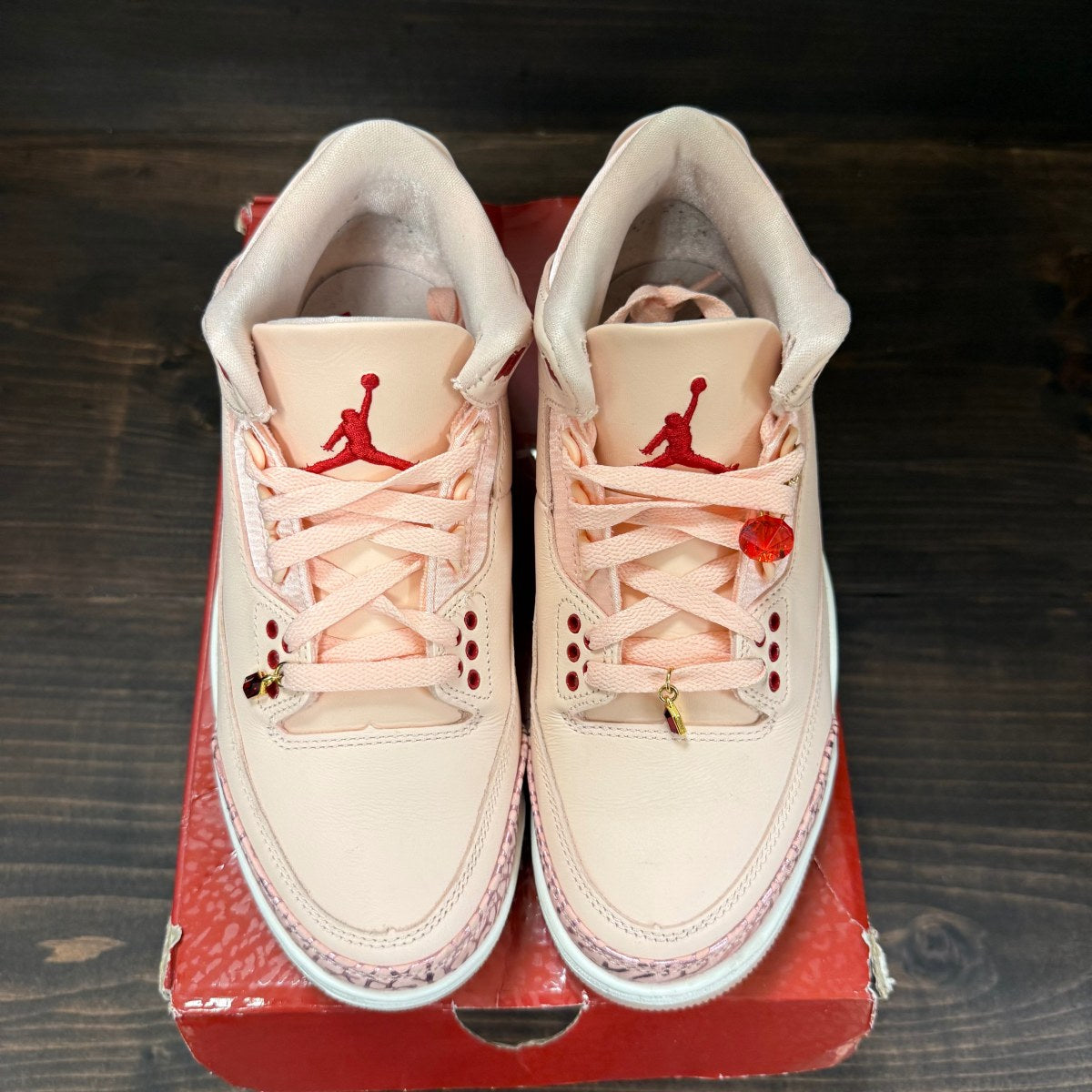Jordan 3 Retro Valentine's Day Treat Yourself (2025) (Women's) - Image 3