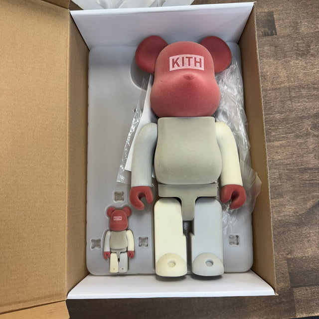 Bear Brick Kith Molecule (US Exclusive) 100% & 400% Set (Displayed)