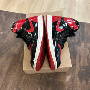 Jordan 1 Retro High OG Patent Bred Size 10 (Pre-Owned) - Image 3