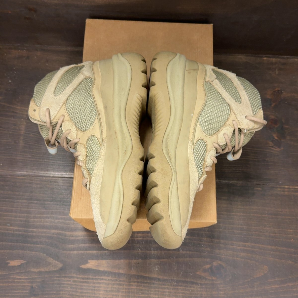 adidas Yeezy Desert Boot Rock Size 9.5 (Pre-Owned) - aux