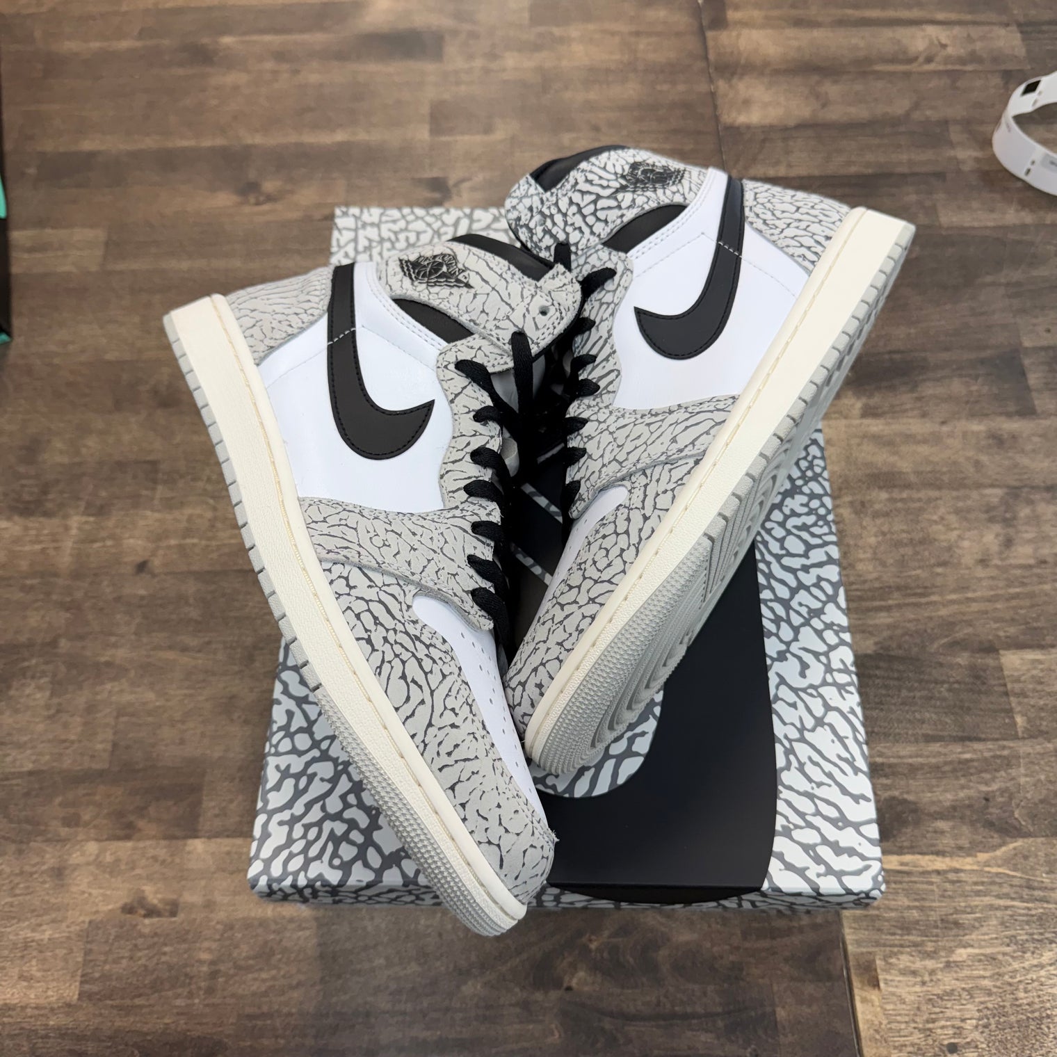 White Cement Jordan 1 High OG (USED)