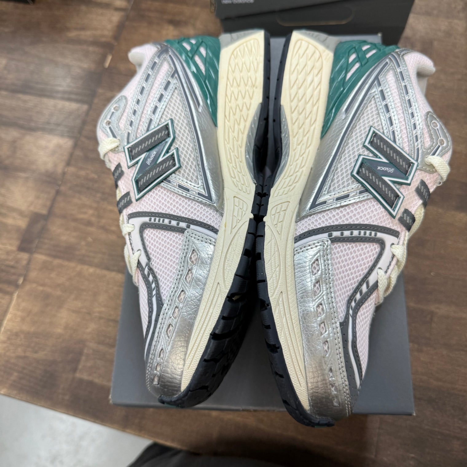 Granite Metallic Pink New Balance 1906R (USED)