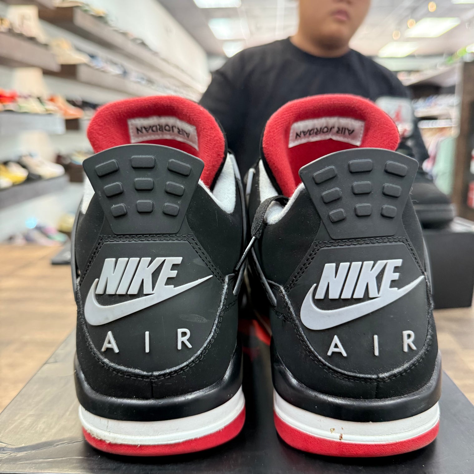 Air Jordan 4 Bred 2019 (USED)