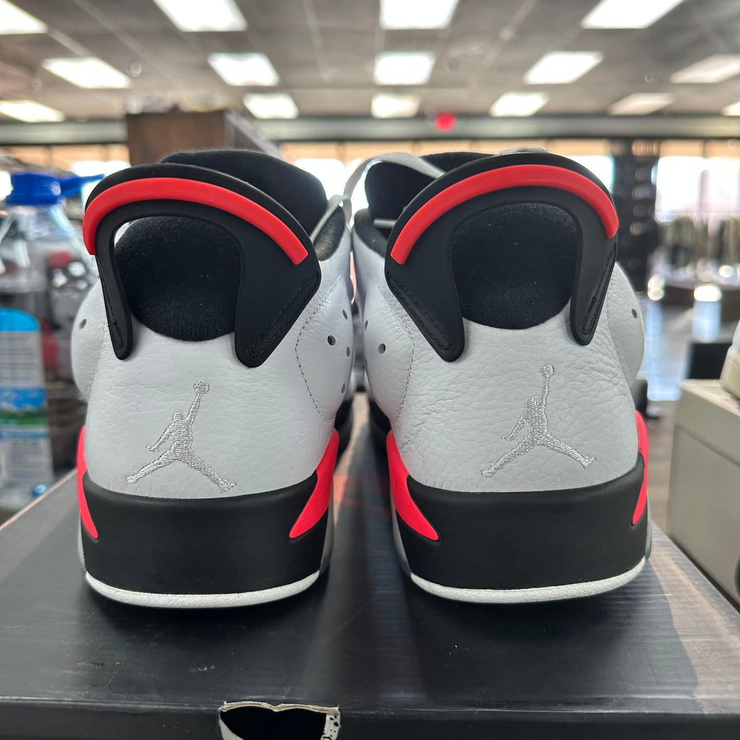 Jordan 6 Retro Low Infrared White (US 13) (USED)