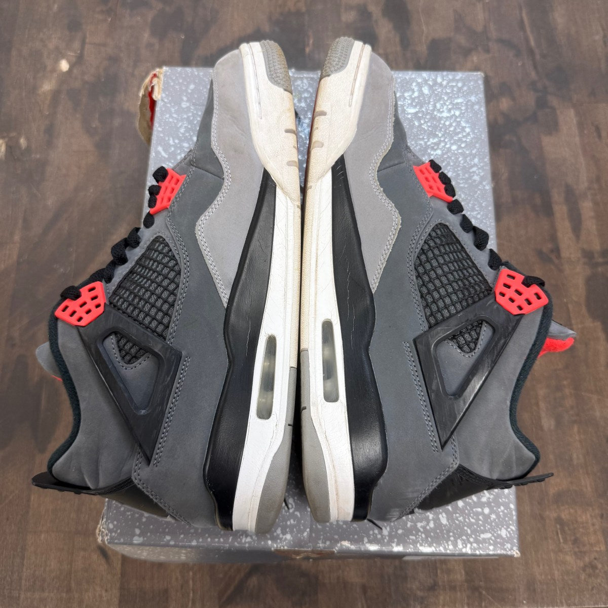Jordan 4 Retro Infrared - Image 4