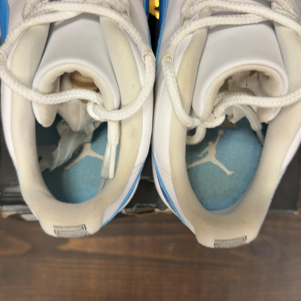 Jordan 11 Retro Low University Blue (2017) - Image 6