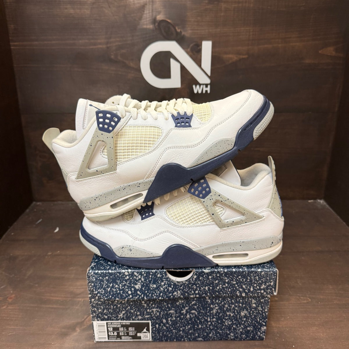 Jordan 4 Retro Midnight Navy - Image 1
