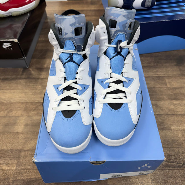 UNC Home Jordan 6 Retro (USED)