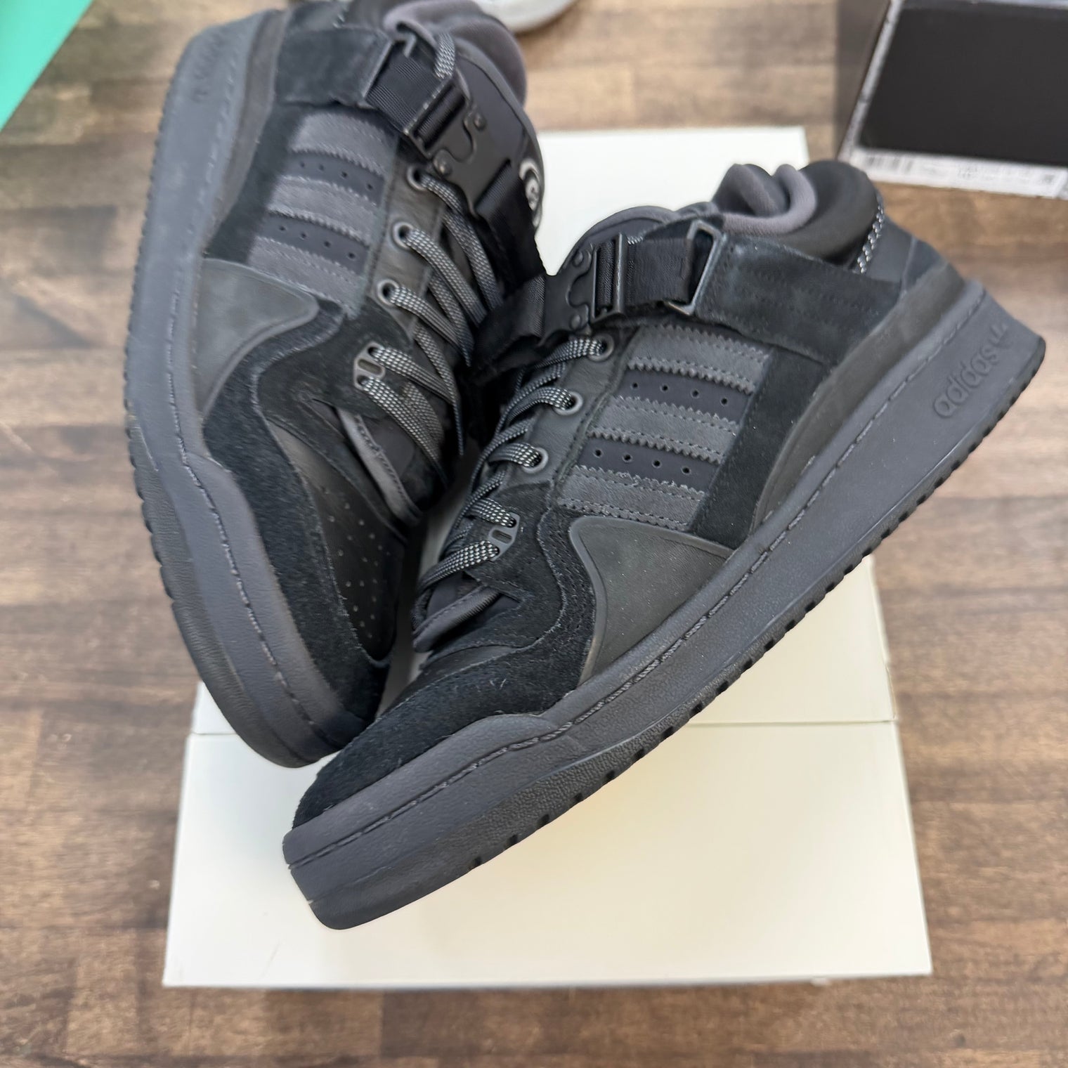 Bad Bunny Adidas Forum Low Back to School (USED)