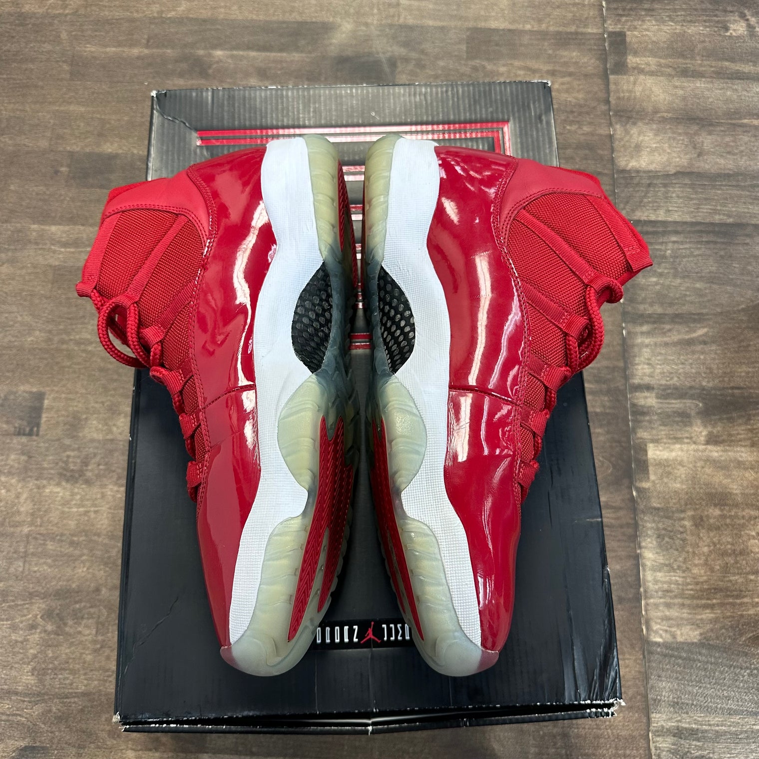 Win Like 96 Jordan 11 Retro High (USED)