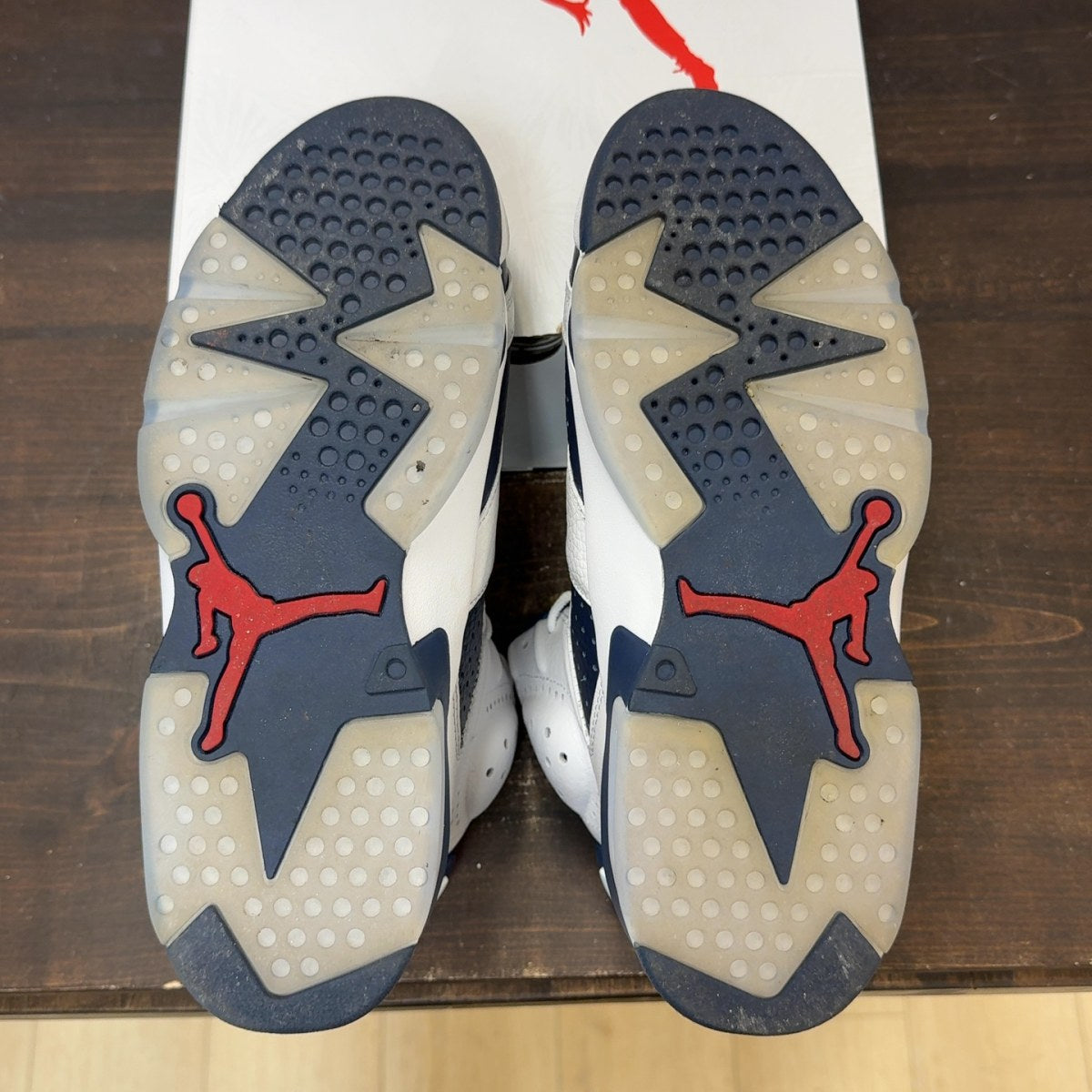 Jordan 6 Retro Olympic (2024) - Image 9