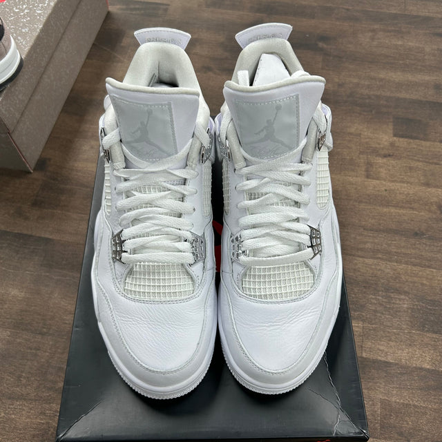 Pure Money Jordan 4 Retro (2017) (Lightly Worn)