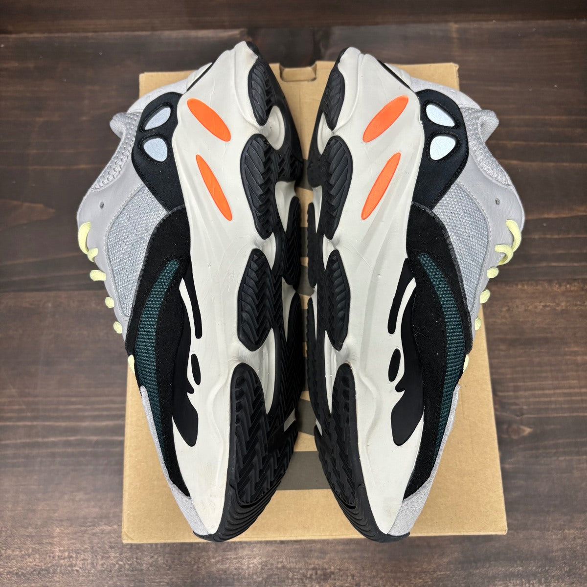adidas Yeezy Boost 700 Wave Runner - Image 4