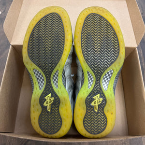 Nike Air Foamposite One Silver Volt Camo Size 12.5 (Pre-Owned) - Image 3