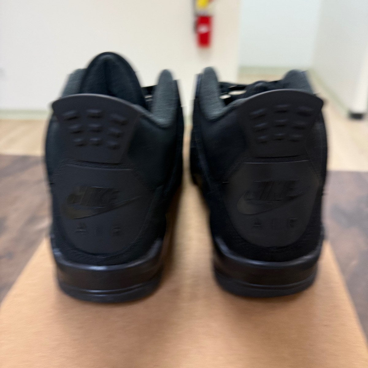 Jordan 4 Retro Black Cat (2025) (GS) Size 6Y (Pre-Owned) - Image 3